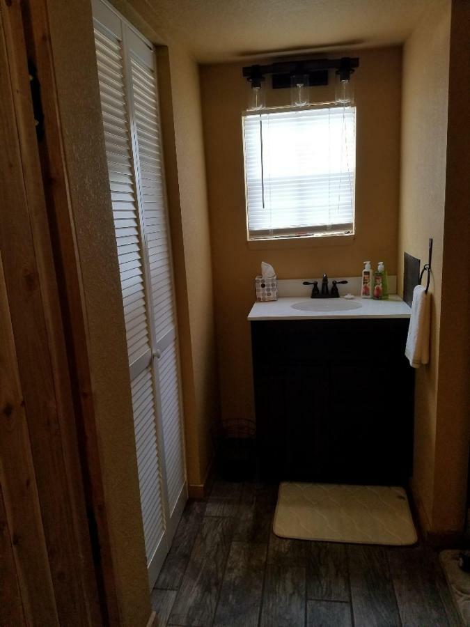 Cabin Sweet Cabin Canyon Lake Εξωτερικό φωτογραφία