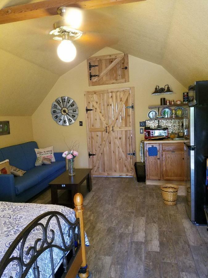 Cabin Sweet Cabin Canyon Lake Εξωτερικό φωτογραφία